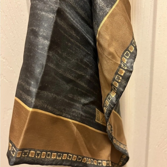 Vintage Anne Klein Gray and Gold Patterned Neck Scarf - Picture 2 of 6